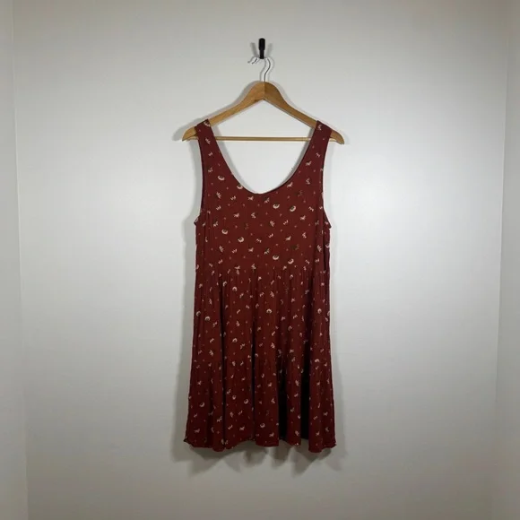 NLT (No Less Than) - Women's Sleeveless Dark Red Floral Pattern Dress - Picture 5 of 6